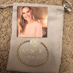 Kendra Scott Codi Pinch Bracelet in Gold